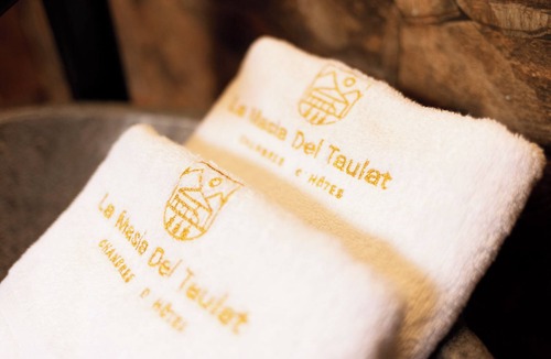 Llo Bed & Breakfast | LA MASIA DEL TAULAT CHAMBRES D HOTES