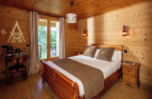 Llo Bed & Breakfast | LA MASIA DEL TAULAT CHAMBRES D HOTES