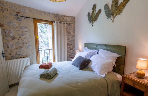 Olargues House | La Mazette, les pieds dans l'eau