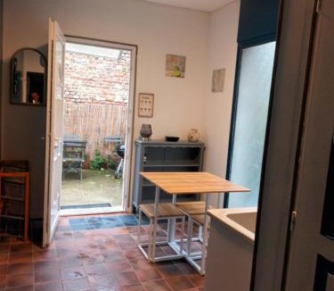 La Fere Apartment | LA MEDINA