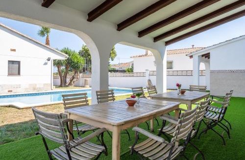 Albinyana House | La Mediterranea Village
