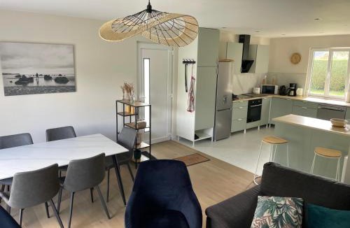 Angiens House | la mer à la campagne