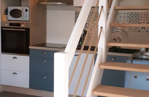 Le Portel Apartment | "La Mer Bohème", 1 bed, 2 pers, free secure parking with badge, 8 mn from the beach