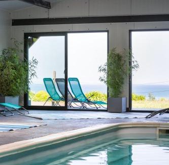 Cancale House | La Metairie du Vauhariot - Cottages de Caractère Vue Mer - Terrasse & Piscine Intérieure Chauffée