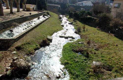 Satillieu Apartment | La Mezzanine
