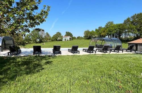 Le Poire-sur-Vie Apartment | La Millière - Piscine & campagne - Céleste