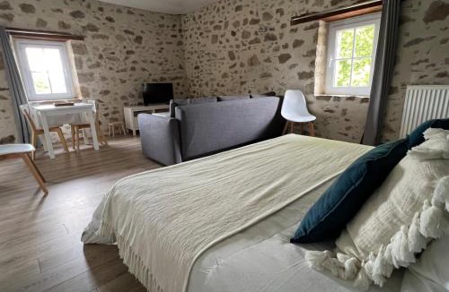 Le Poire-sur-Vie Apartment | La Millière - Piscine & Campagne - Cathelineau