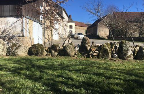 Saint-Pierre-de-Fursac Bed & Breakfast | La Mirabelle