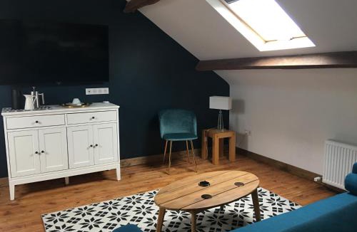 Saint-Pierre-de-Fursac Bed & Breakfast | La Mirabelle