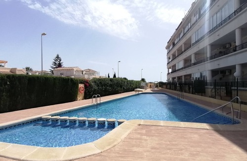 Flamenca Beach Apartment | La Mirada - Spacious Apartment close to the Beach, Restaurants, Shopping Centres
