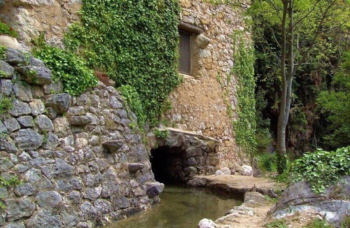Horta de Sant Joan House | La Molina Soterres - 45-meter swimming pool and a waterfall in your garden!