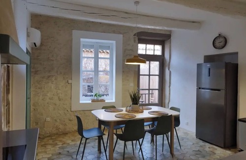 Grignan House | La Montée du Château