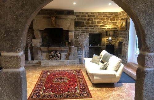 Huelgoat House | La montagnarde