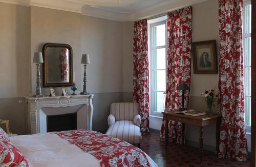 Thezan-des-Corbieres House | La Montagute