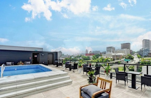Saint-Roch Condo | La Montmorency | Parking | BBQ and pool | AC