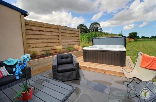 Plourhan House | La motte