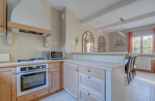 La Motte House | La Motte Resort near Beach