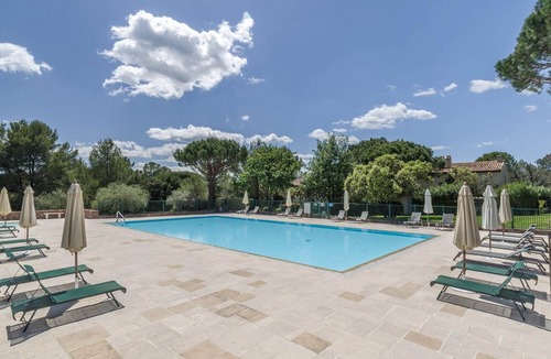 La Motte House | La Motte Resort near Beach