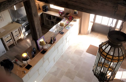 Cravant-les-Coteaux Apartment | La Motte Wilhelm de Sonnay – Relais du Château de Sonnay