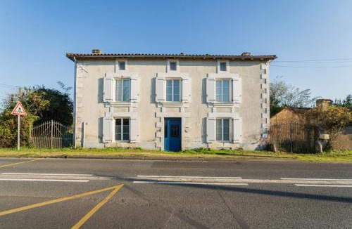 Montamise House | La Moulière family house