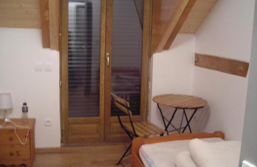 Sailhan Apartment | La Mousquère