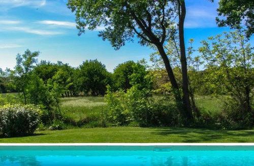 Colonzelle House | La Moutière