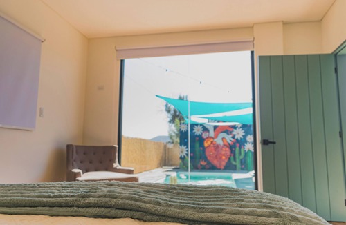 Valle de Guadalupe Cabin | La Vid Urbana - Midnight