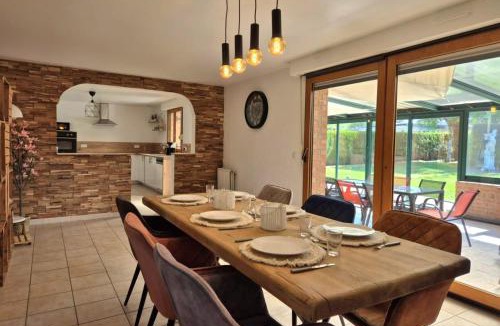 Bois-Bernard House | La Naturelle - Maison 4 chambres & Parking privé