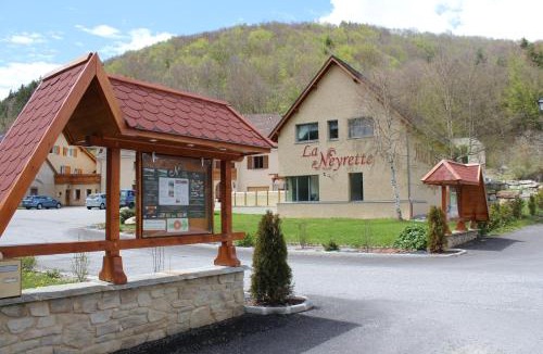 Saint-Disdier Hotel | La Neyrette