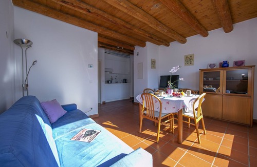 Ponte Tresa Apartment | La Nocciolina, Ponte Tresa, Switzerland