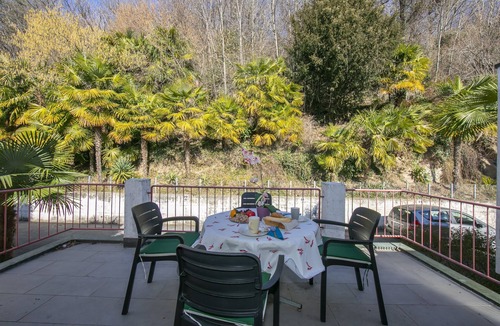Ponte Tresa Apartment | La Nocciolina, Ponte Tresa, Switzerland