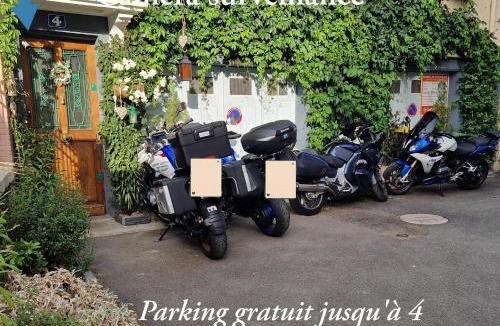 Foix Apartment | La Note Verte - Parking gratuit devant l'entrée