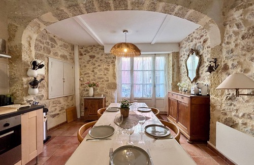 Bouzigues House | La Nothé, charming house by the harbor & lagoon