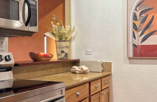 Santa Fe Condo | La Nube: Luxe Japandi Sanctuary, 3BR+Gated, 10 Min to Downtown, Dedicated Office