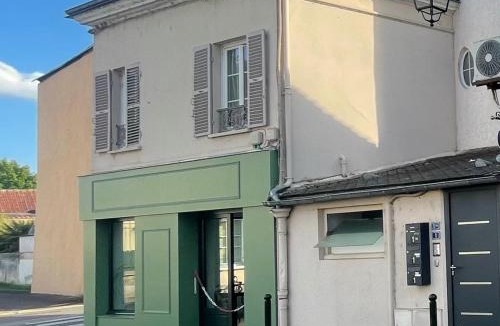 Dreux Apartment | La Nuit du Drouais