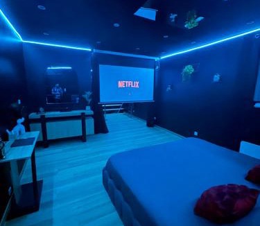 Bolbec Apartment | La nuit nocturne