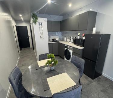 Bolbec Apartment | La nuit nocturne