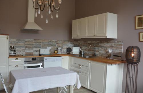 Beaumont-en-Veron House | La Pénesais