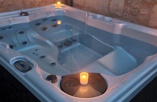 Gauriaguet House | La Pépite piscine, massage et spa