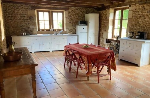 Salon House | La Périgourdine du Bourg Salon-piscine-sauna