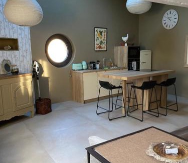 Doizieux House | La P'tite Bicoque