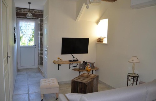 Paris-l'Hopital House | La p'tite Mâgeon