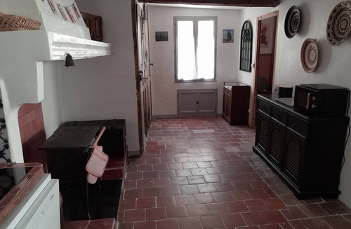 Opoul-Perillos House | La P'tite Maison D'eve Angeline, Gîte 8 Personnes