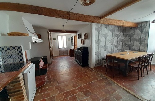 Opoul-Perillos House | La P'tite Maison D'eve Angeline, Gîte 8 Personnes
