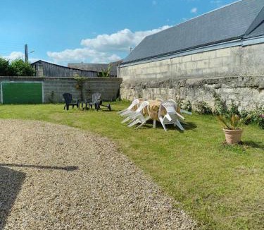 Savigny-en-Veron House | La P'tite Véronnaise