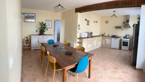 Savigny-en-Veron House | La P'tite Véronnaise