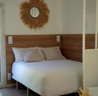 Beaux Arts-Boutonnet Apartment | La paillotte - Studio terrasse proche tram