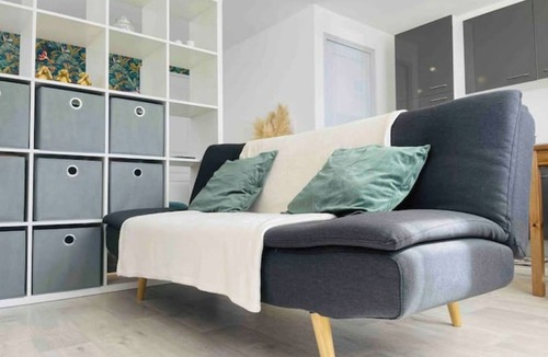 Loudeac Apartment | La Pampa - Blow Résidences