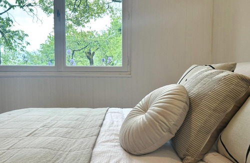 Voissay Villa | La Papaire