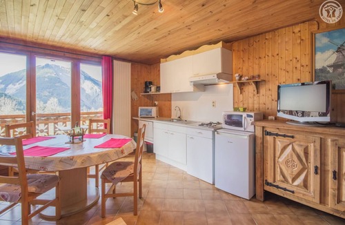 Albiez-Montrond House | LA PAQUERETTE - ALBIEZ MONTROND
